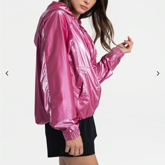 BNWT Ultralight Edition Jacket - Rhubarb - Picture 4 of 5